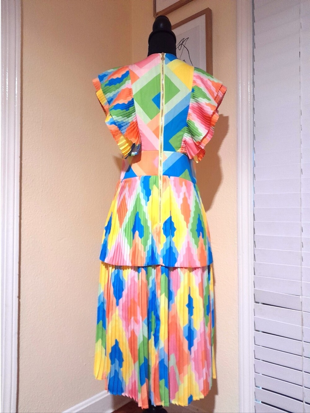 Emily McCarthy bright colorful  ruffle sleeve midi Chloe summer dress XS